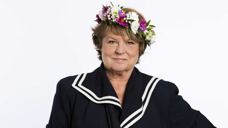 Annika Hagström och livet bakom rubrikerna